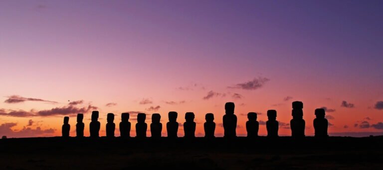 chile-easter-island-rapa-nui-moai-644d6c6ac9e2f6fc90775c0b6c02b756